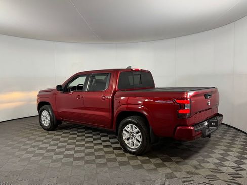 Used 2024 Nissan Frontier SV w/ SV Convenience Package image 9