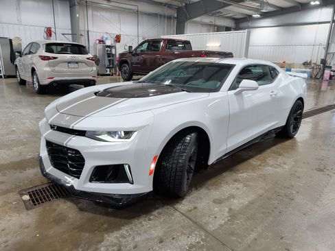 Used 2023 Chevrolet Camaro ZL1 image 7