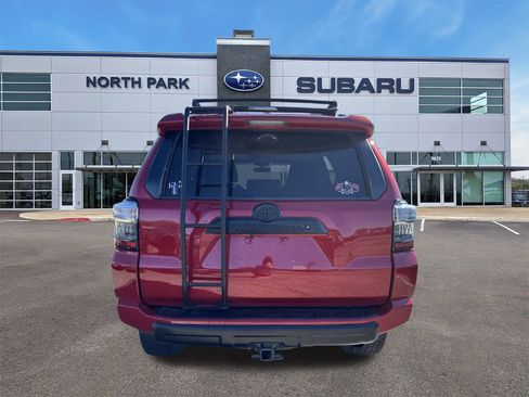 Used 2019 Toyota 4Runner TRD Off-Road Premium image 4