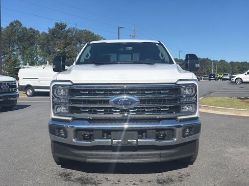 Used 2024 Ford F250 Lariat AWD/4WD image 3