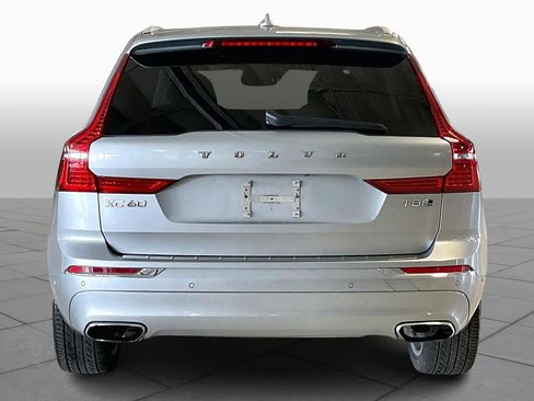Used 2018 Volvo XC60 T5 Inscription w/ Convenience Package image 4