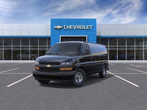New 2026 Chevrolet Express 2500 image 8