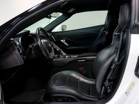 Used 2019 Chevrolet Corvette Z06 image 8