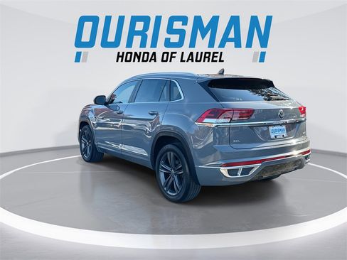 Used 2022 Volkswagen Atlas Cross Sport SEL R-Line image 6