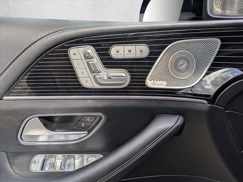 Certified 2021 Mercedes-Benz Maybach GLS 600 Maybach GLS 600 image 19