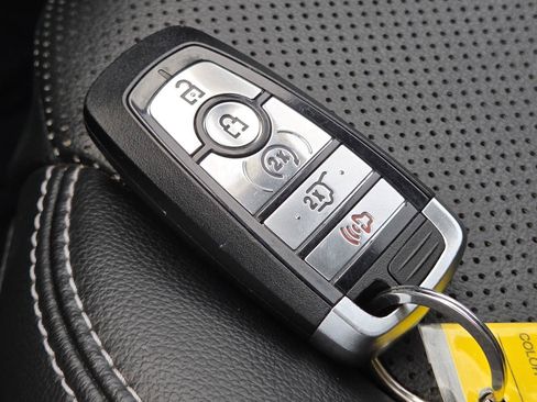 Used 2021 Ford Escape SEL w/ Technology Package FWD image 30