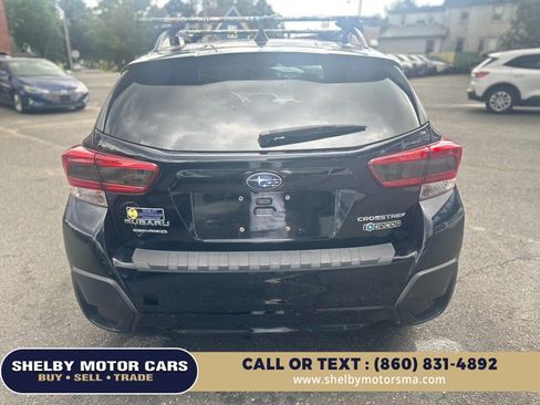 Used 2019 Subaru Crosstrek 2.0i Premium w/ Moonroof Package AWD/4WD image 5