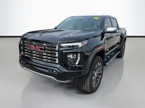 Used 2025 GMC Canyon Denali AWD/4WD image 1