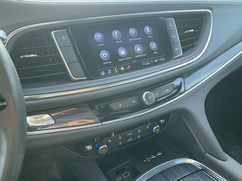 Used 2024 Buick Enclave Essence w/ Experience Buick Package FWD image 27