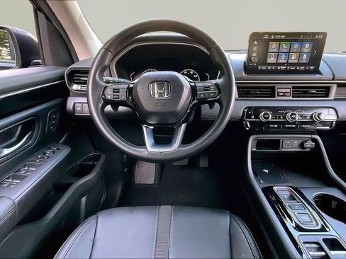 Used 2024 Honda Pilot EX-L image 8