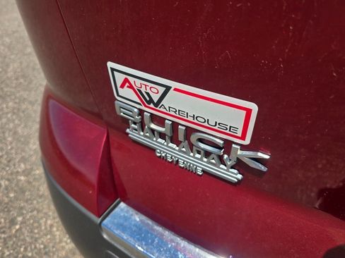 Used 2010 Buick Enclave CXL AWD/4WD image 10