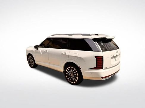 Used 2026 Hyundai Palisade Calligraphy AWD/4WD image 5