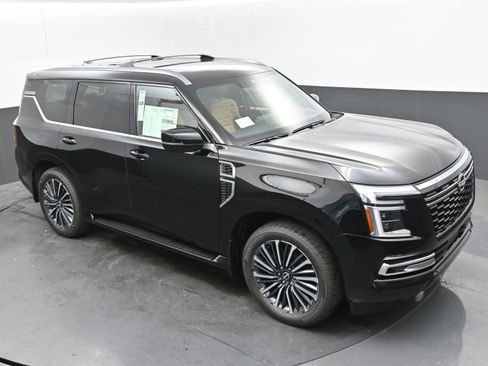 New 2025 Nissan Armada Platinum Reserve image 32