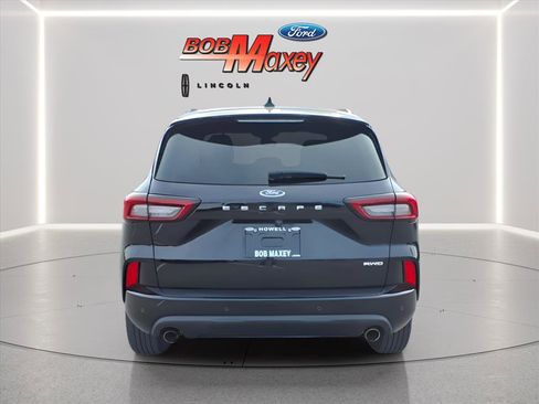Certified 2023 Ford Escape ST-Line w/ Tech Pack #1 image 6