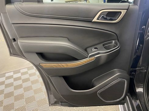 Used 2018 GMC Yukon Denali w/ Open Road Package image 20