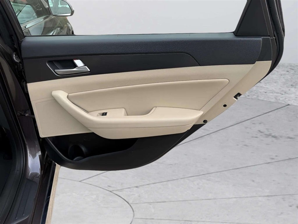 Used 2016 Hyundai Sonata Sport FWD image 22