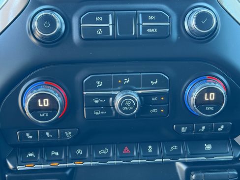 Used 2019 Chevrolet Silverado 1500 High Country w/ Max Trailering Package image 25