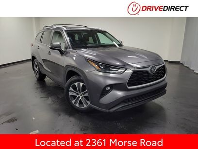 Used 2024 Toyota Highlander XLE