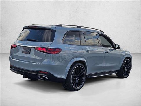 New 2026 Mercedes-Benz GLS 450 4MATIC image 2