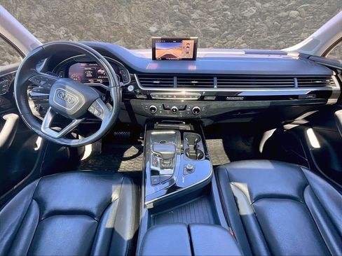 Used 2019 Audi Q7 3.0T Premium Plus image 13