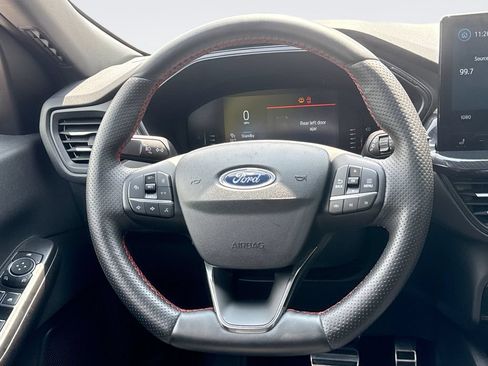 Used 2023 Ford Escape ST-Line w/ Tech Pack #1 AWD/4WD image 11
