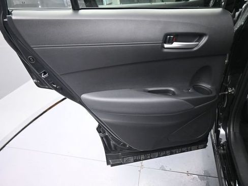 Used 2026 Toyota Corolla Cross XLE FWD image 18