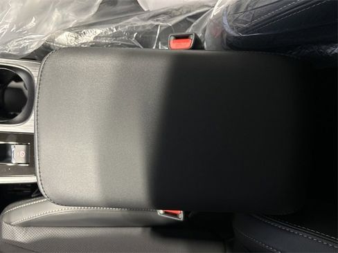 New 2026 Subaru Outback Limited XT image 25