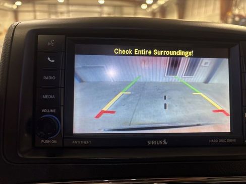 Used 2017 Dodge Grand Caravan GT image 18