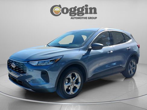 New 2026 Ford Escape ST-Line FWD image 2