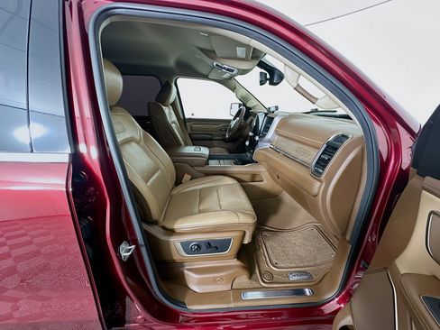 Used 2019 RAM 1500 Limited image 31