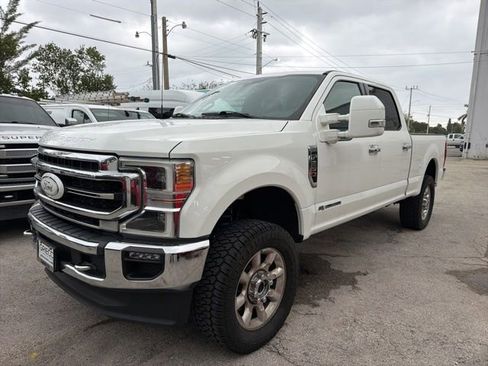 Used 2022 Ford F250 Lariat w/ Lariat Ultimate Package image 3