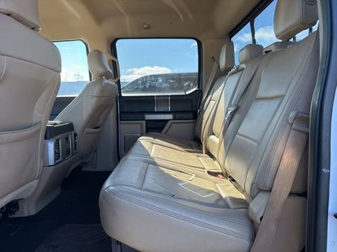 Used 2017 Ford F250 Lariat w/ Chrome Package AWD/4WD image 8