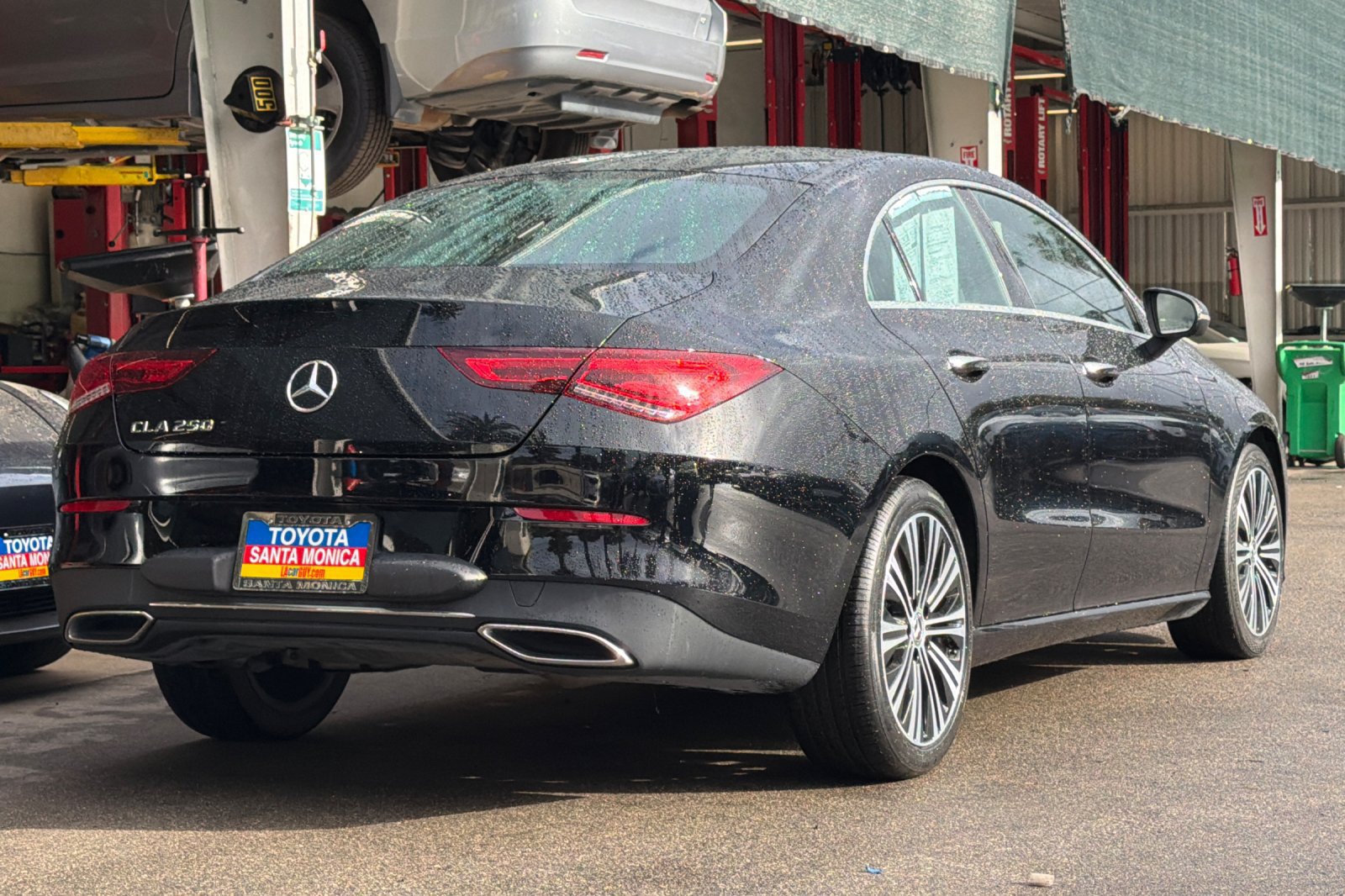 Used 2023 Mercedes-Benz CLA 250 w/ Premium Package image 4