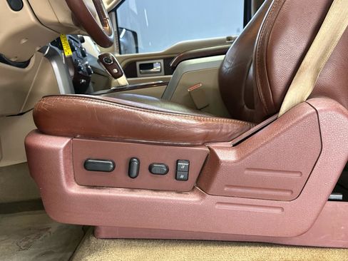 Used 2013 Ford F150 King Ranch w/ King Ranch Luxury Pkg AWD/4WD image 27