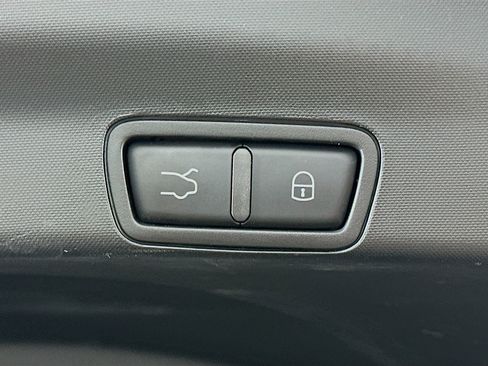 Used 2022 Alfa Romeo Stelvio Ti image 32