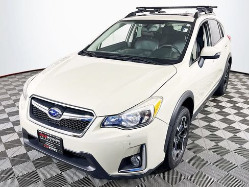 Used 2016 Subaru Crosstrek 2.0i Limited AWD/4WD image 3
