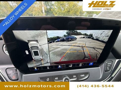 Certified 2023 Chevrolet Blazer RS w/ Driver Confidence II Package image 16