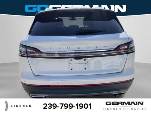 Certified 2023 Lincoln Nautilus FWD image 6