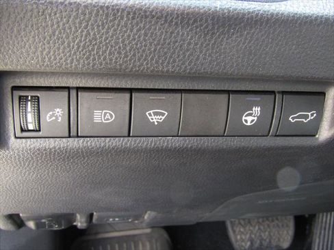 Certified 2021 Toyota RAV4 XLE Premium image 26