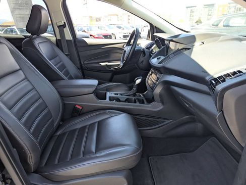 Used 2019 Ford Escape SEL AWD/4WD image 37