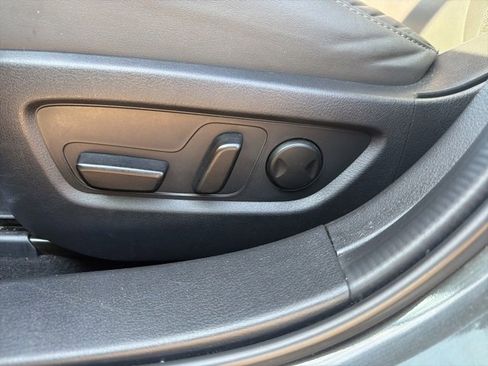 Used 2024 MAZDA CX-30 AWD 2.5 S w/ Preferred Package image 19