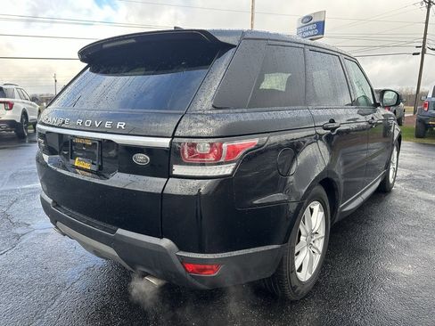 Used 2017 Land Rover Range Rover Sport SE image 8