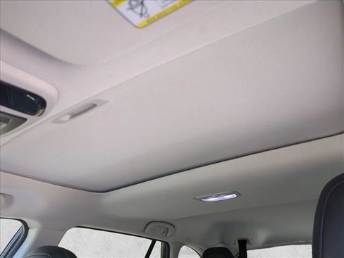 Certified 2025 Subaru Outback Limited XT image 16