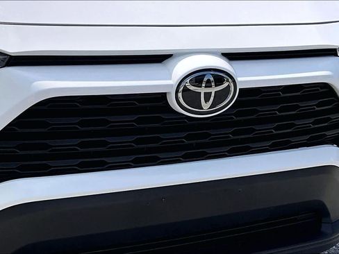 Used 2024 Toyota RAV4 LE image 29