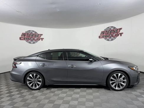 Used 2022 Nissan Maxima Platinum w/ Sport Mat Group FWD image 8