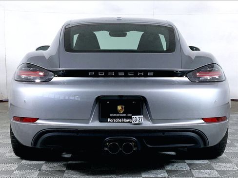 Used 2025 Porsche 718 Cayman RWD image 10