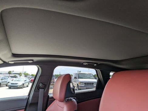 Certified 2025 Kia Sportage SX image 23