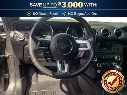Used 2017 Ford Mustang Coupe RWD image 18