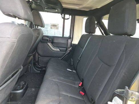Used 2014 Jeep Wrangler Unlimited Sport w/ Quick Order Package 24S AWD/4WD image 10