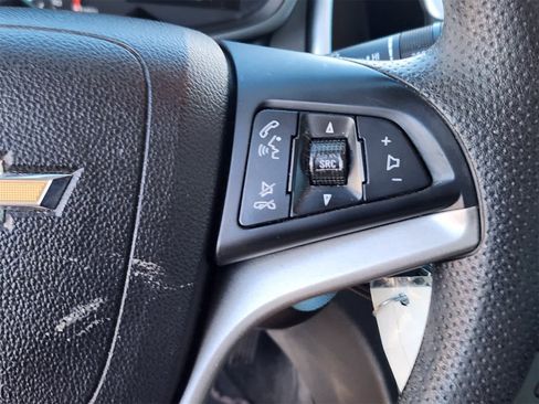 Used 2017 Chevrolet Sonic LS image 15